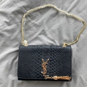 Faux Reptile Texture Purse